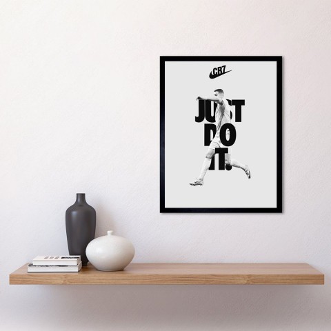 قاب عکس کریستیانو رونالدو CR7 - شعار Just Do It نایک - کد 72