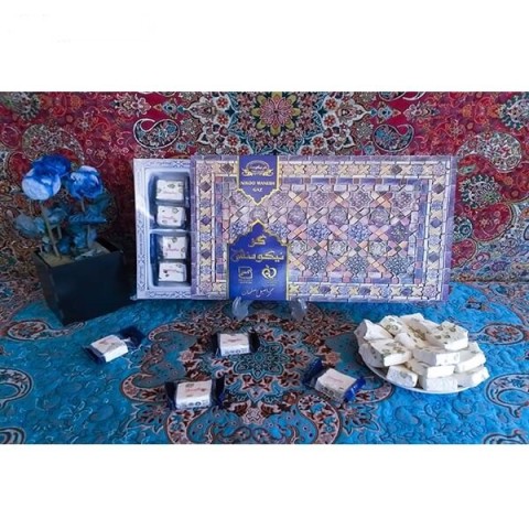 گز لقمه 10 درصد مغز پسته نیکومنش - 300 گرم