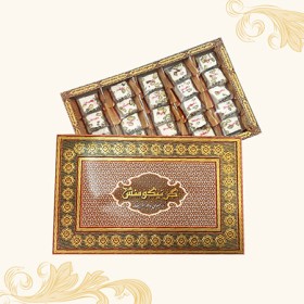 گز لقمه 28 درصد مغز پسته نیکومنش - 300 گرم